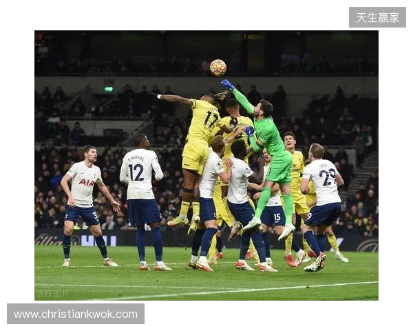 英超-热刺2-0布伦特福德近6轮首胜 西蒙斯热刺生涯首球+传射 英超-热刺2-0布伦特福德近6轮首胜 西蒙斯热刺生涯首球+传射