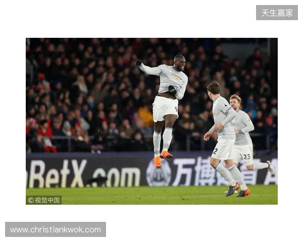 记者:18岁前锋莱西未入选曼联本场名单,阿莫林决定征召舍什科 记者:18岁前锋莱西未入选曼联本场名单,阿莫林决定征召舍什科