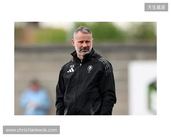 吉格斯:不在意进没进英超名人堂;我们不能再频繁换主教练了 吉格斯:不在意进没进英超名人堂;我们不能再频繁换主教练了