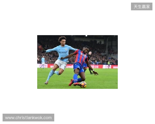 弗兰克:水晶宫体系和曼联相似?不同的球队不能拿来相提并论 弗兰克:水晶宫体系和曼联相似?不同的球队不能拿来相提并论