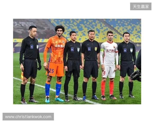 欢迎球员明天回到家乡，从上海海港转会加盟武汉三镇足球俱乐部